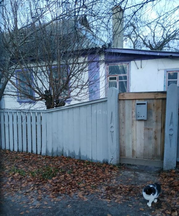 Продаж або довгострокова оренда частини будинку (4 кімнати)  в районі Ремзаводу.