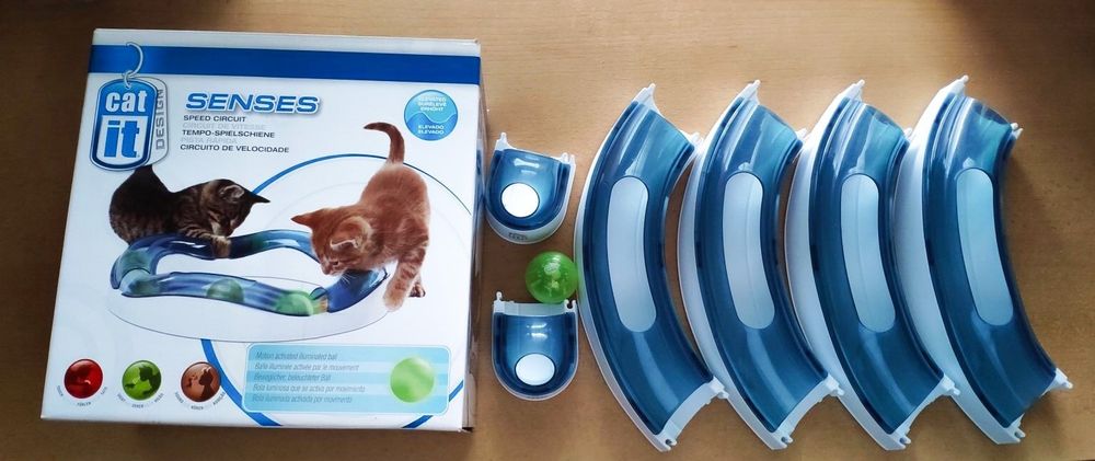 Circuito de Velocidade para Gatos CATIT Design Senses bola iluminada
