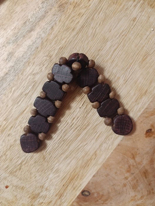 Продаю Чётки  з дуба