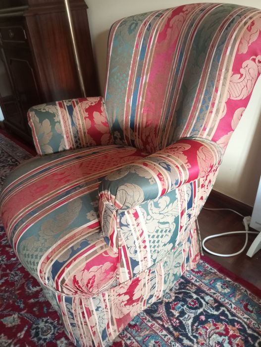 Cadeirão Senhorinha antiga