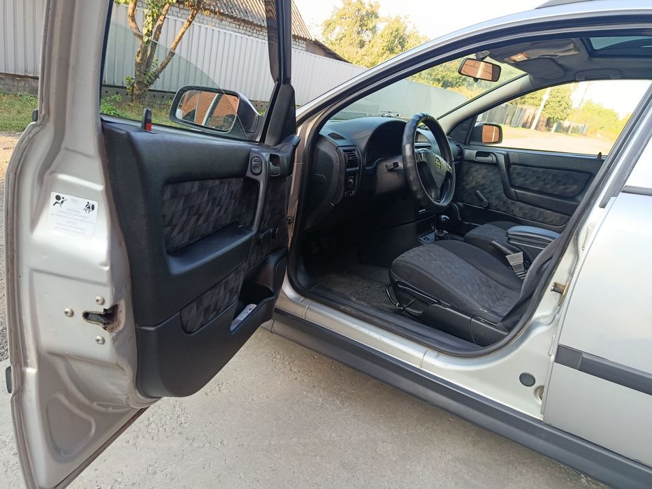 Продам opel astra 1.7 турбодизель