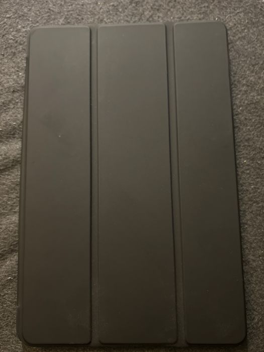 Czarny tablet case Lenovo TAB M11 z klapką wygaszajacą ekran