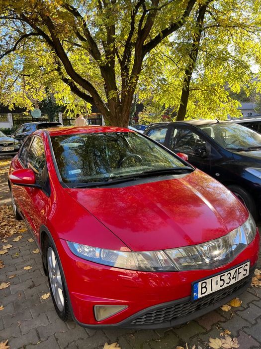 Honda Civic Hondy Civic VIII, benzyna 1.8, 2008 rok; po przeglądzie i ubezpiecz.