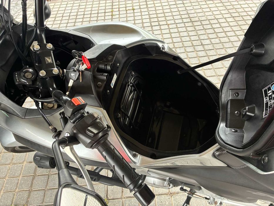 Honda NC700X 2012