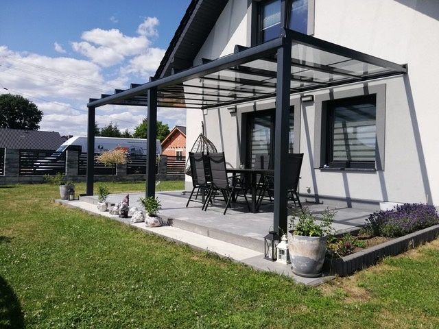 Ogrody letnie i zimowe, zadaszenia tarasów, wiaty samochodowe