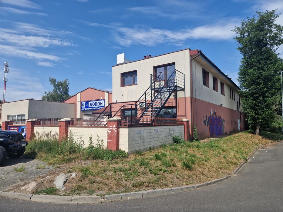 Lokal vis a vis KAUFLAND