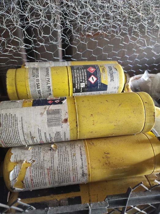 Продам пустын газовые баллоны MAP  для горелки