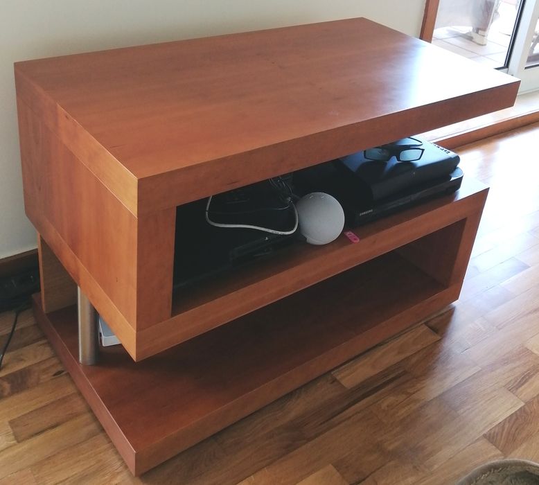 Móvel de TV moderno, c/ novo - único