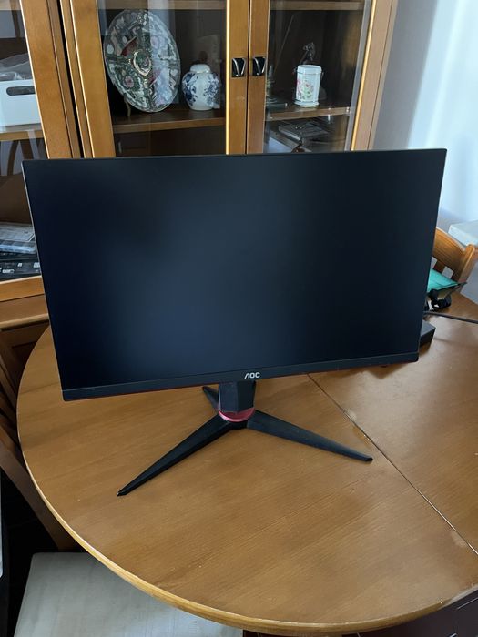 Monitor 24" 1080p 144Hz 1ms AOC 24G2U