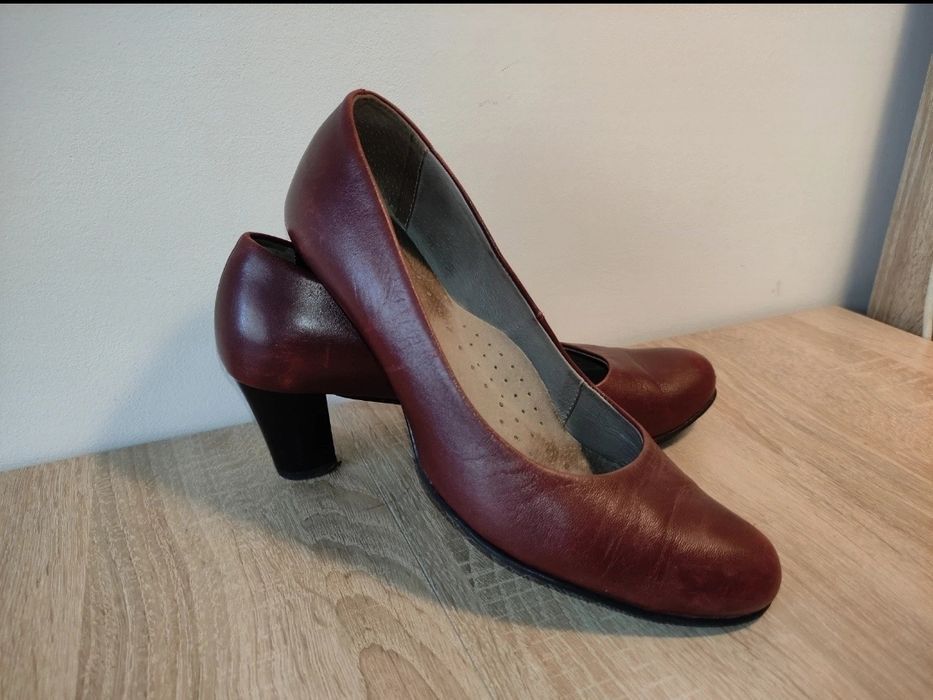 Eleganckie buty PESCO roz. 41 skóra naturalna 100% prawdziwej, brązowe