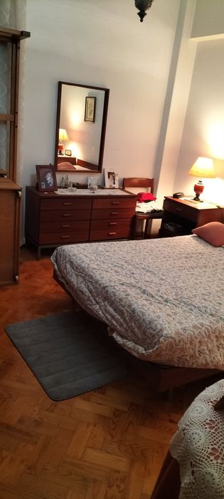 Vendo mobilia de quarto.