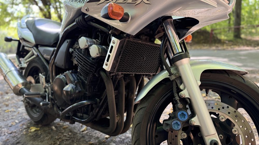 Yamaha FZS6 Fazer 2002