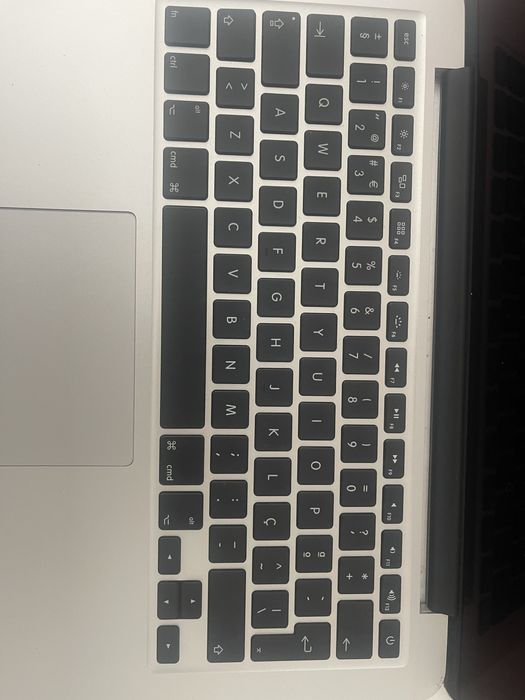 Mac book 13 pro448135930494341123