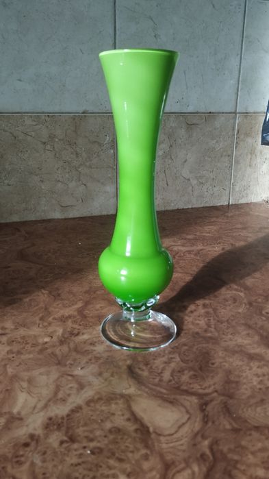 Vintage zielony włoski wazon ze szkła Murano