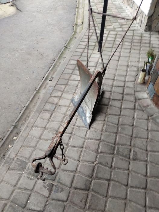 Сівалка бурякова. плуг кінний . с\г обладнання.
