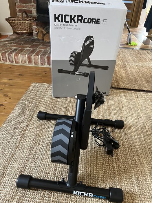 Wahoo Kickr Core Trenażer jak nowy