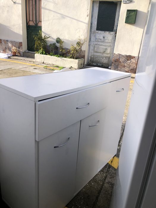 Parteleira em bom estado 1 mes de uso .ja nao preciso