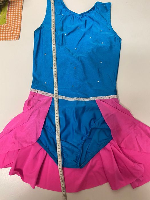 Fato patinagem . Óptimo estado