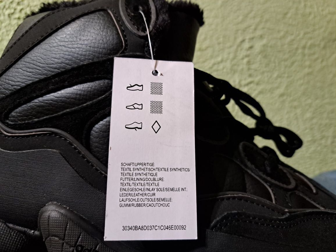 Adidas Yeezy Boost 500. 2 500