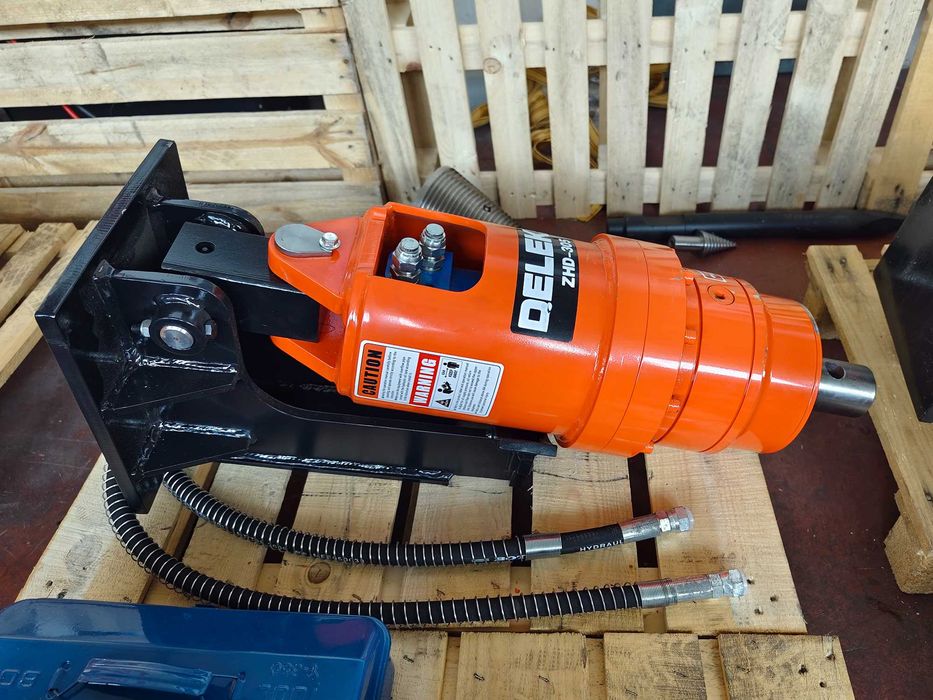 Perfuradora Hidráulica p/Escavadoras 3-6 Ton ZHD-305 - Motor 305cc