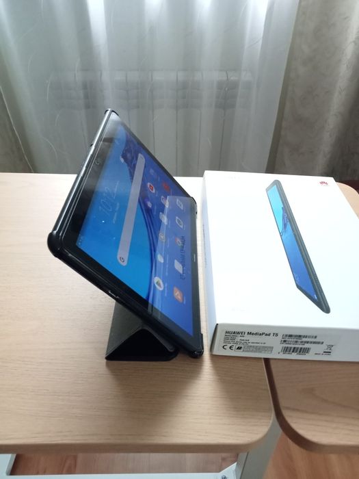 Huawei MediaPad T5,3/32/256, Android 8,екран 10"