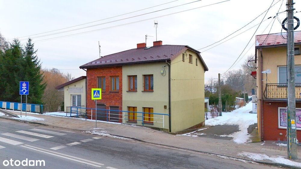 Połowa kamienicy w centrum Przedborza!