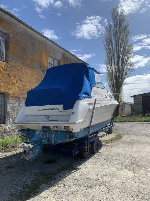 Каютний катер CAMPION VIKTORIA 797