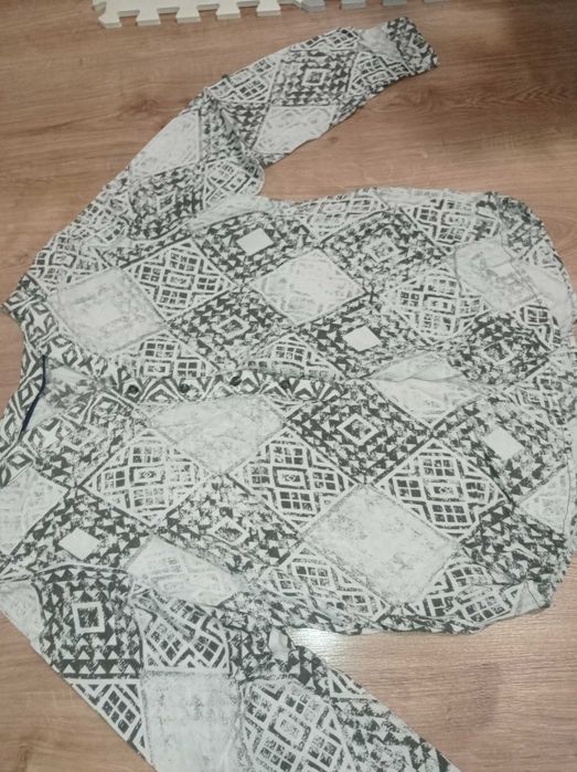 Elegancka bluzka rozmiar S M 36 38