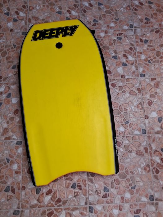 Prancha em bom estado 85×46