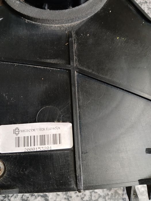 Suporte de pneu subselente  peugeot 307
