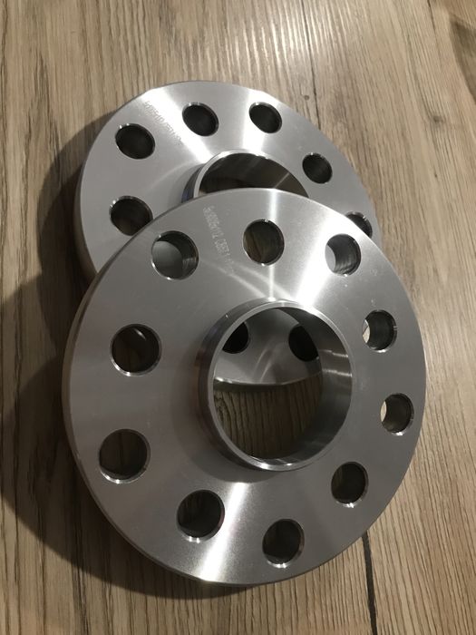 Nowe dystanse 5x100 5x112 17 mm 57,1