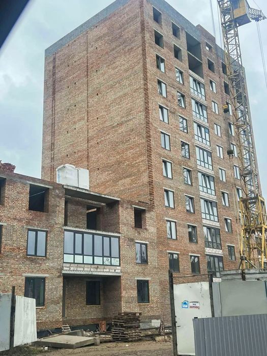 Продаю 1 кімнатну. Вул. Сахарова. Без комісії