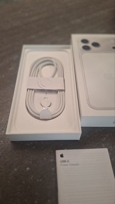 iPhone type-c to type -c