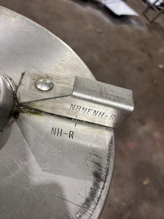 Talerz tarcza dysk rozsiewacza Kuhn Rauch łopatki