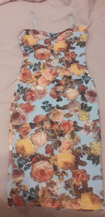Vestido pretty litle thing