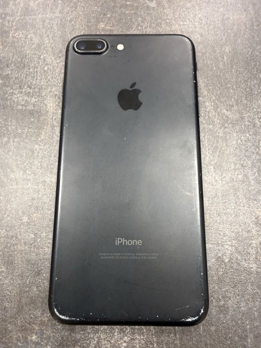 Iphone 7 plus  32 gb