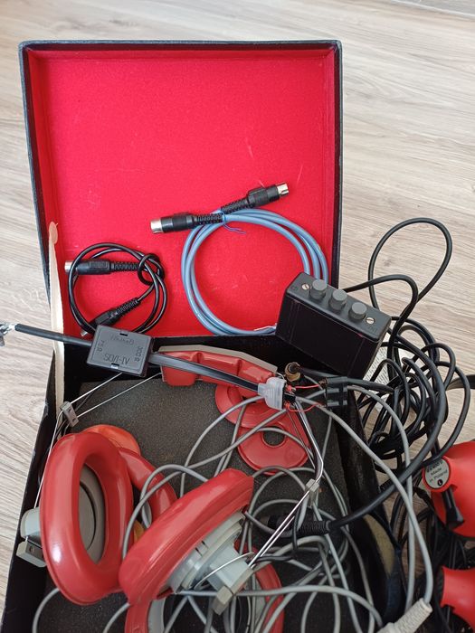 Zestawy słuchawkowe Unitra Tonsil SN-50