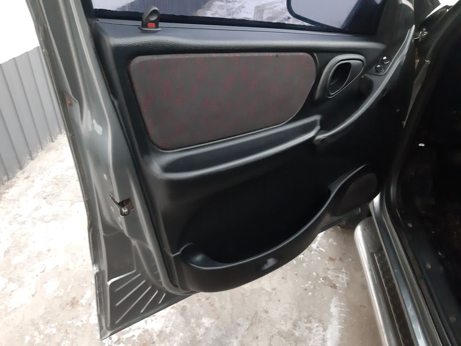 Chevrolet Niva 4#4стан нового авто  Газ 4