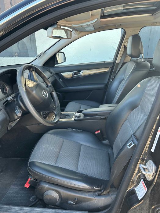 Mercedes-Benz C 220 Station CDI Avantgarde 2008