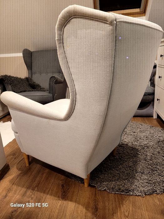 Fotel ikea jasny szary STRANDMON uszak