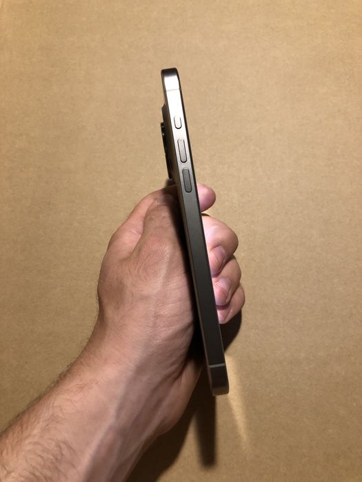iPhone 15 Pro Max 1T е-сим