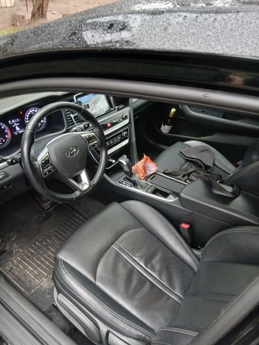 Продам Hyundai Sonata