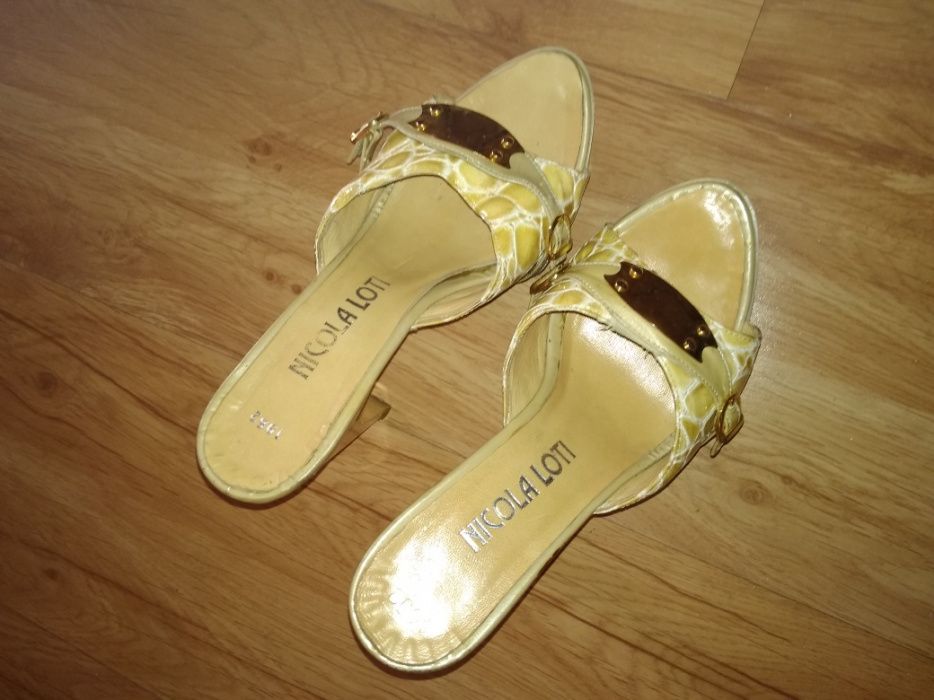 Klapki damskie 36 skórzane