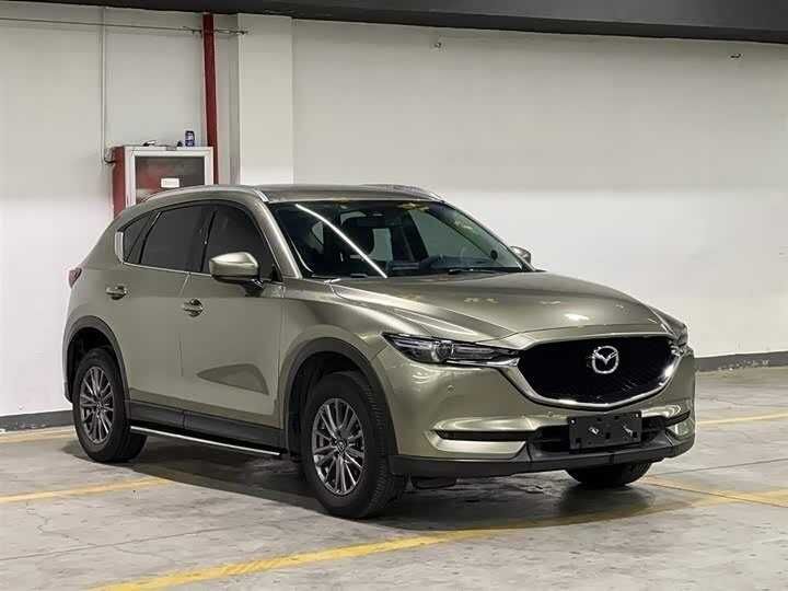 Mazda CX-5 2022 в супер кольорі