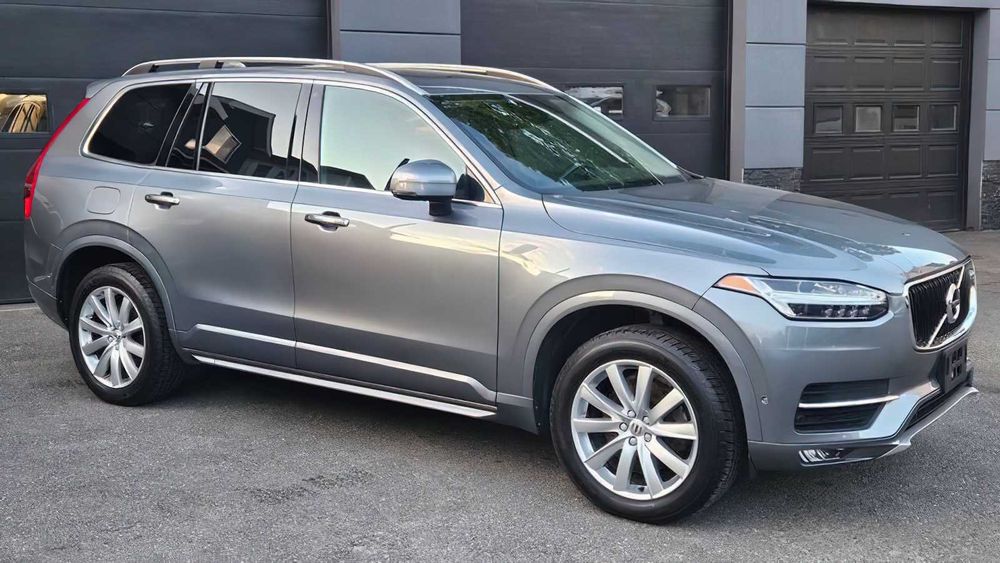 Volvo XC90      2018