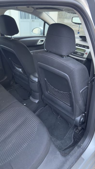 Citroën C4 1.4 16V foto 3