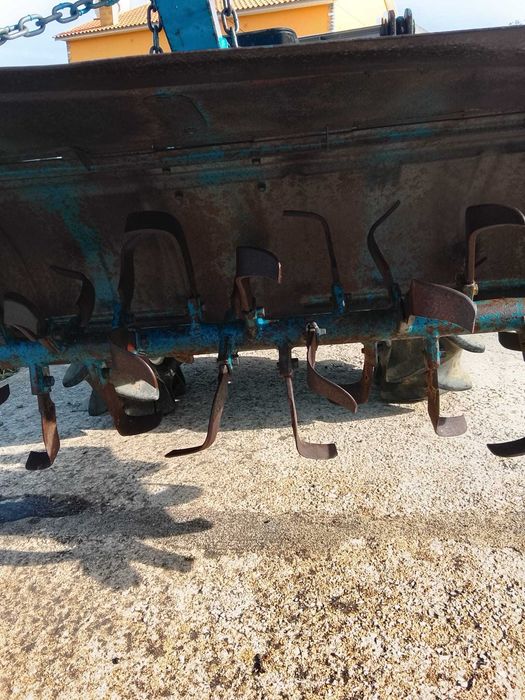 Trator Agrícola Mitsubishi sem Matrícula + 3 Alfaias | Excelente Estado