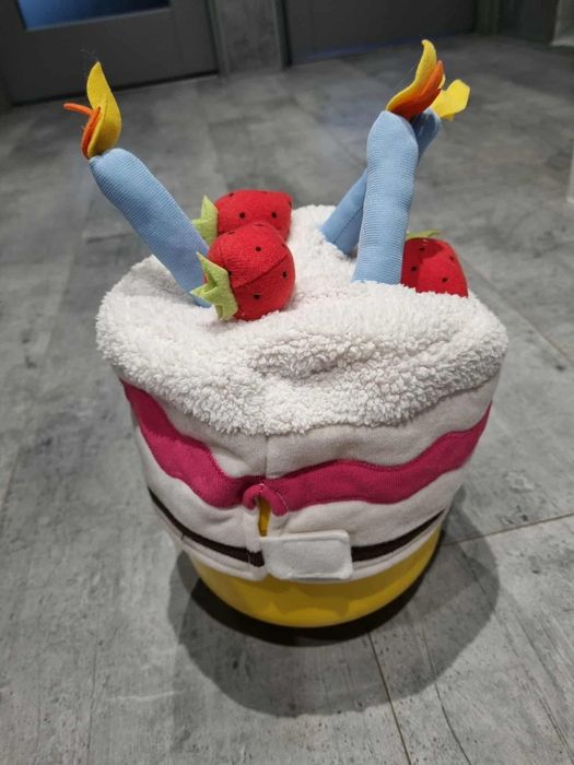 Czapka urodzinowa Ikea