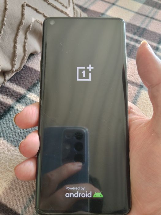 Продам Oneplus 8 Pro