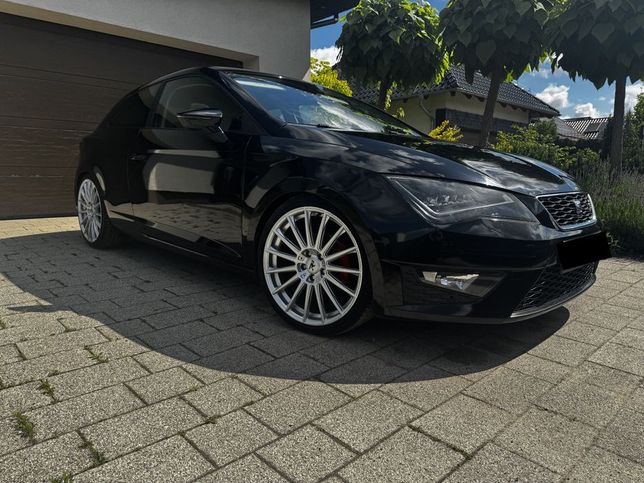 Seat Leon FR Polecam